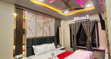Hotel Runway Room Type - Deluxe Room