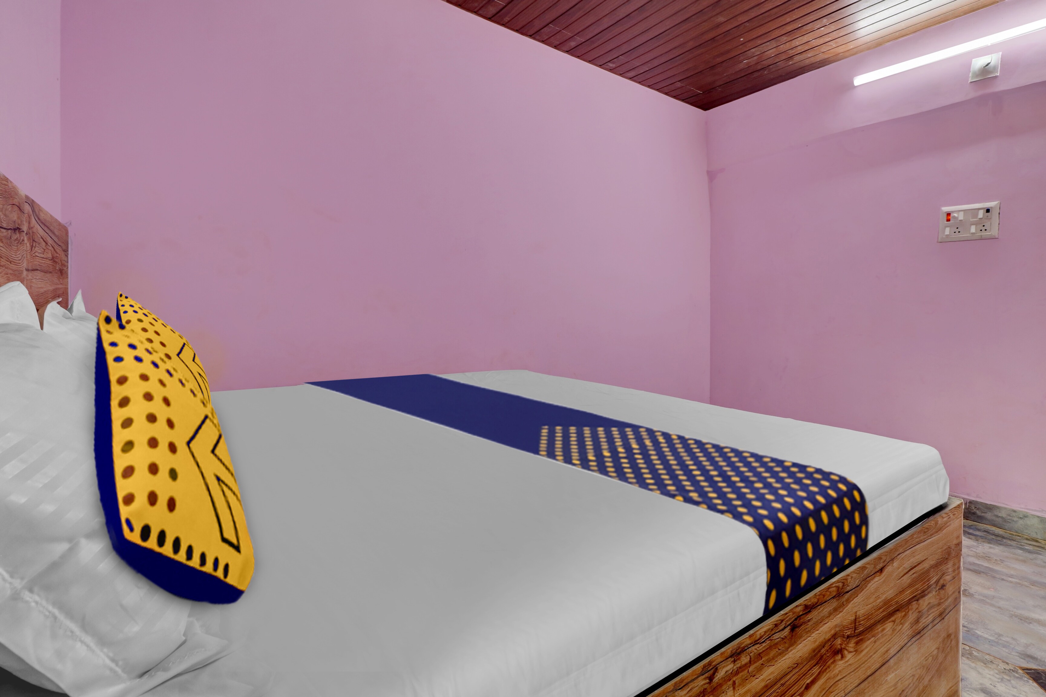 Hotel O Lambacingi Grands - Tap to explore photos