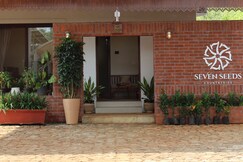 Seven Seeds Farm Stays