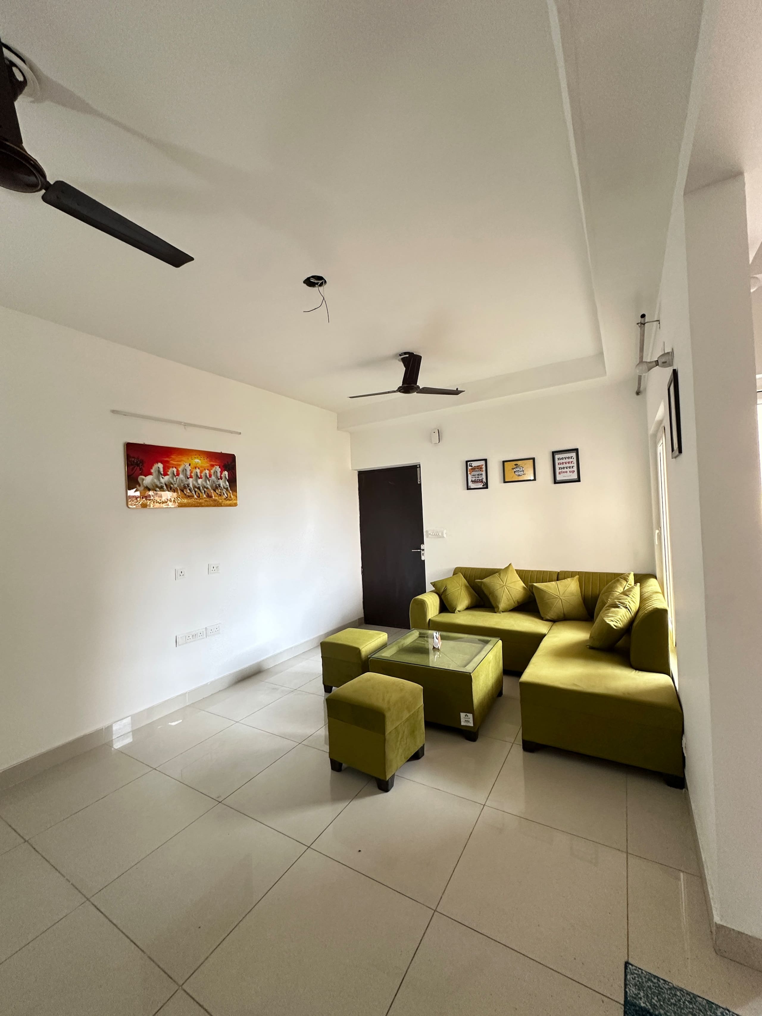 2 bhk Luxury flat Central Noida Sec 118 FNG Road - Tap to explore photos