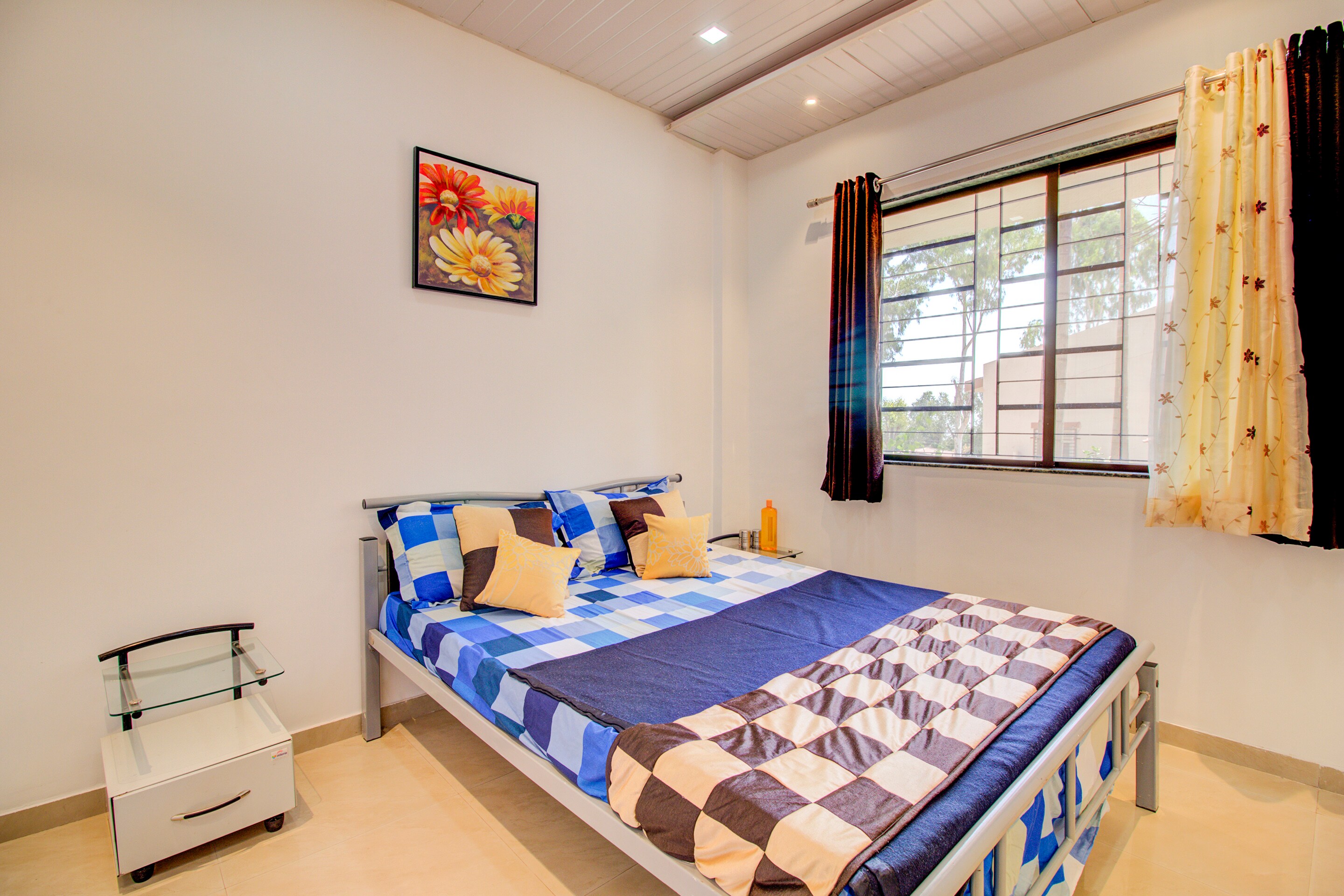 West Valley | Entire 2 BHK Villa - Tap to explore photos