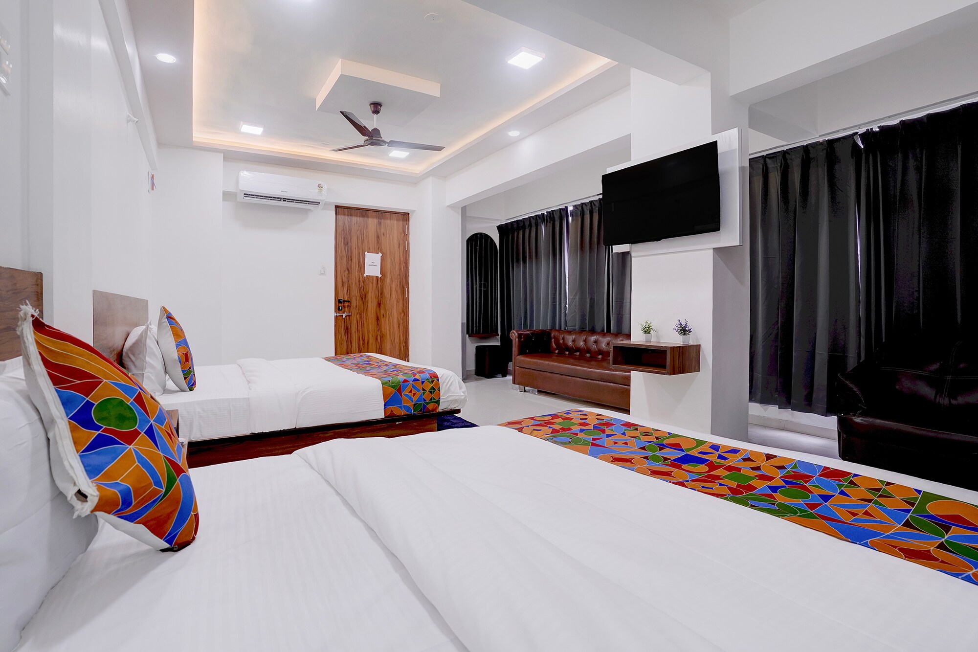 FabHotel Nashik Prime Stay - Tap to explore photos