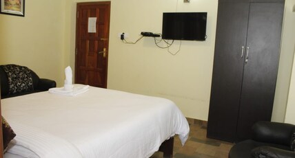 Aurora Guest House | Rooms & Restaurant Room Type - Standard Room