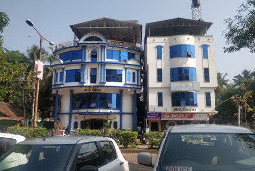 HOTEL PREMIER