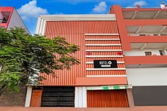 Hotel O Sector 121 Gaur City Mall Noida Formerly Royal FNG