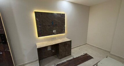 Leaf 9 Imperial, Subhash Nagar, Pacific Mall Room Type - Deluxe room