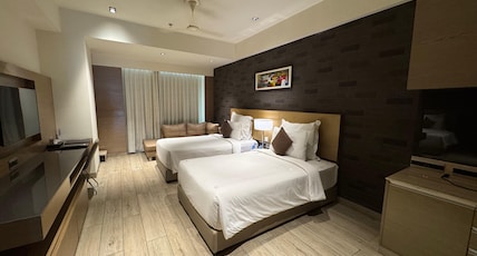 Wyndham Ahmedabad Shela Room Type - 1 Twin Bed, Deluxe Room, City or Garden View, Non-Smoking Wyndham Ahmedabad Shela Room Type - 1 Twin Bed, Deluxe Room, City or Garden View, Non-Smoking