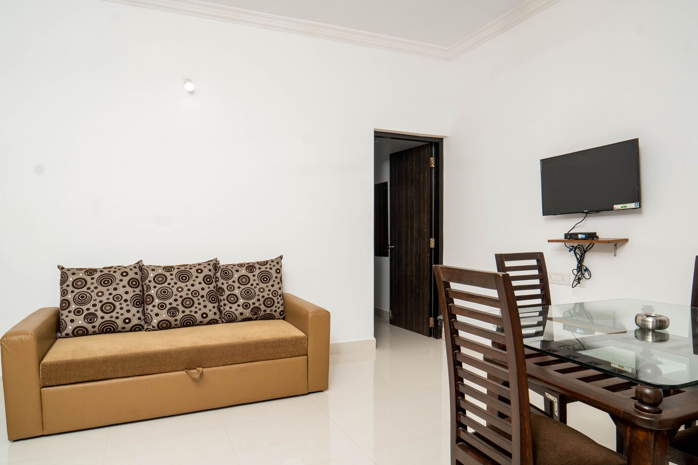esha apartment - Tap to explore photos