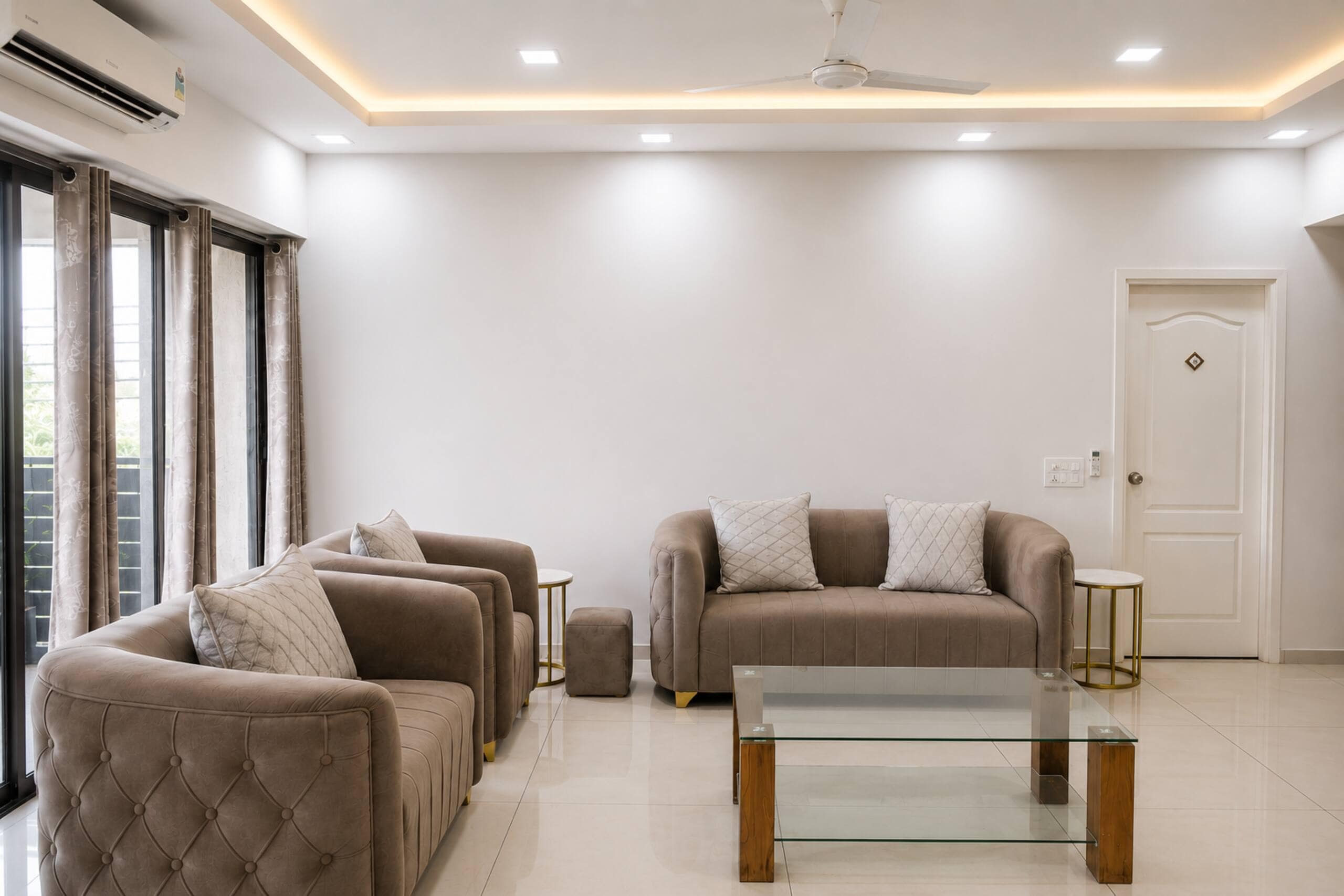 Luxurious apartment with all modern facilities - Tap to explore photos