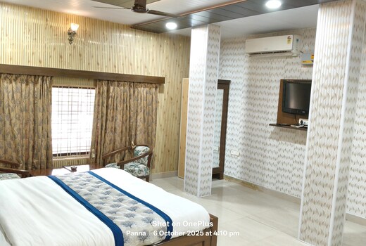 Karnavati Retreat