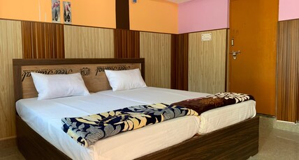 Shiv Sadan Homestay Room Type - Supper deluxe with Hill View