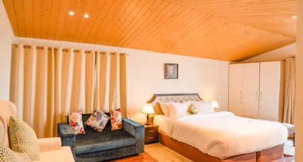 Holiday in Homestay Room Type - Premium 4 Bedroom Suite