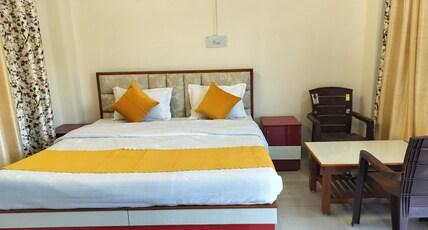Kasauli Jashan Room Type - Room no 201   2 BHK