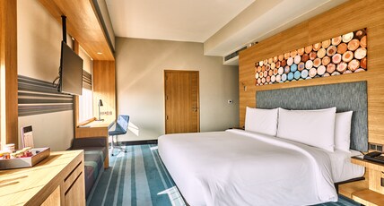 Aloft by Marriott New Delhi Aerocity Room Type - Aloft King Room, High Floor - 3rd and above Aloft by Marriott New Delhi Aerocity Room Type - Aloft King Room, High Floor - 3rd and above