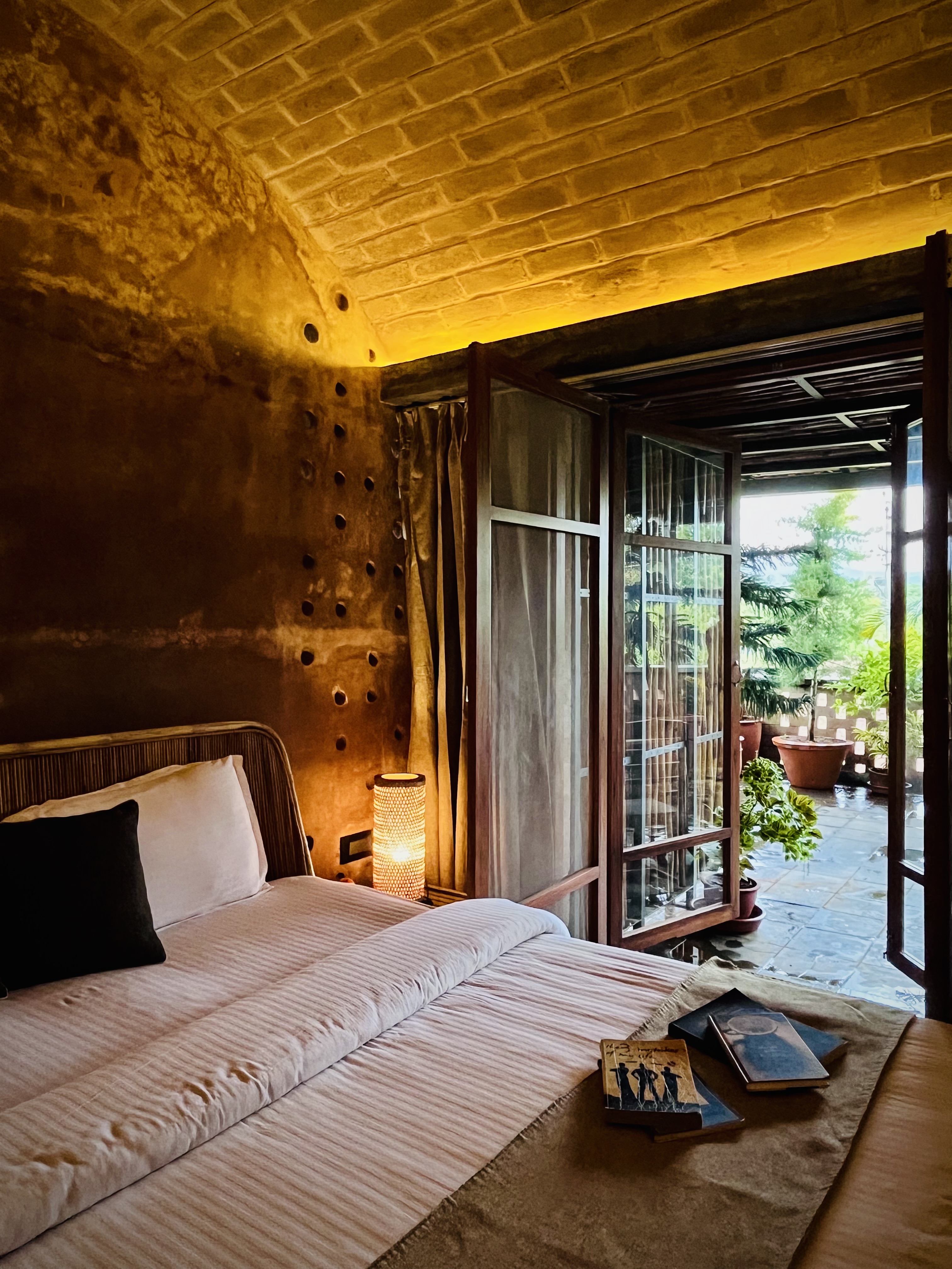 Sunyata Eco Hotel - Tap to explore photos