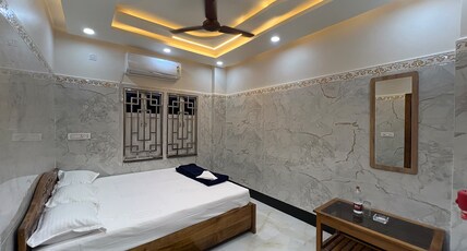 Jalangi Empire Room Type - Standard Deluxe Room (AC)