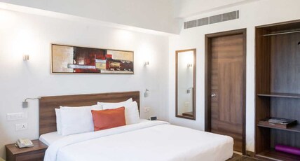 Lemon Tree Hotel Coimbatore Room Type - Executive Suite with Pool View