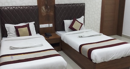 Khaleej Residency Room Type - NON AC ROOM 