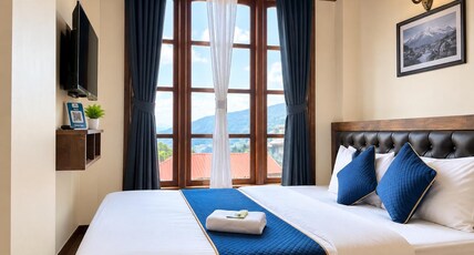 Hotel Ratna Villa Inn Room Type - Queen Room