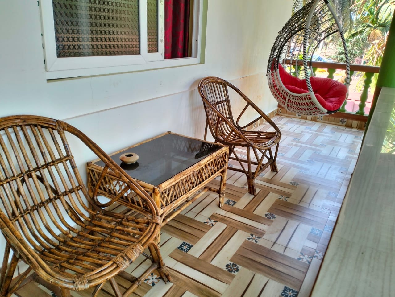 Agonda HolidayHome - Tap to explore photos