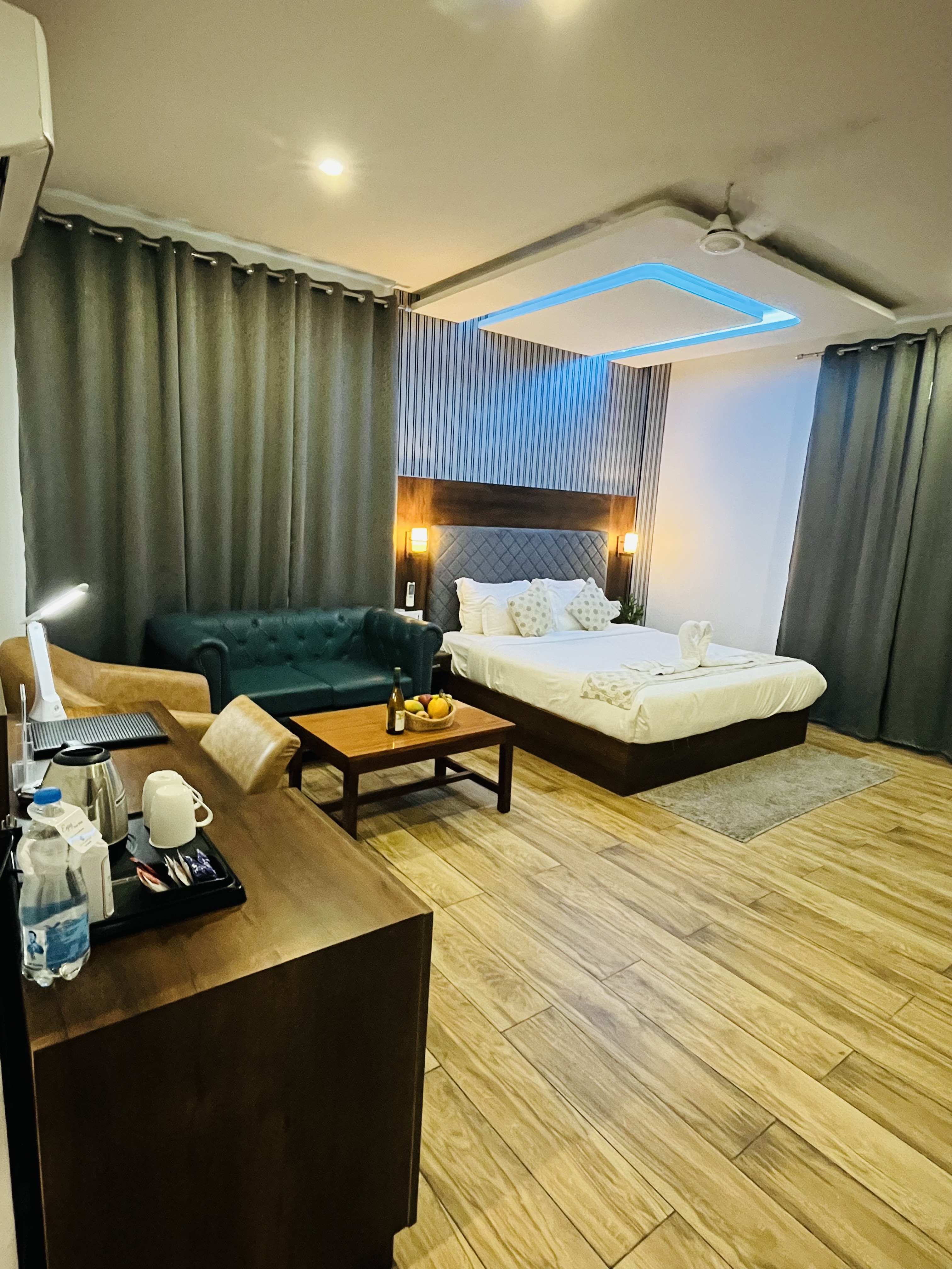Click Collection The Abode Dharamshala - Tap to explore photos