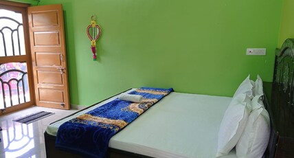 The Gangotri homestay by Preet rS Room Type - Double bed room