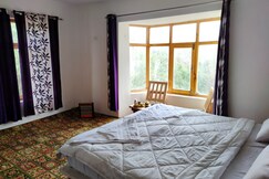 Golden Palace Ladakh | Rooms & Wi-Fi