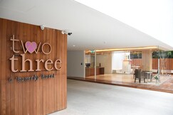 TwoThree - A Homely Hotel