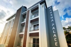 Hotel Mansha Palace