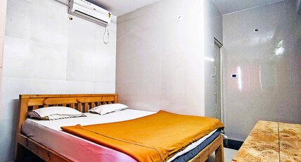 Sri Sapthagiri Comforts near Meenakshi Mall Room Type - Standard Room AC