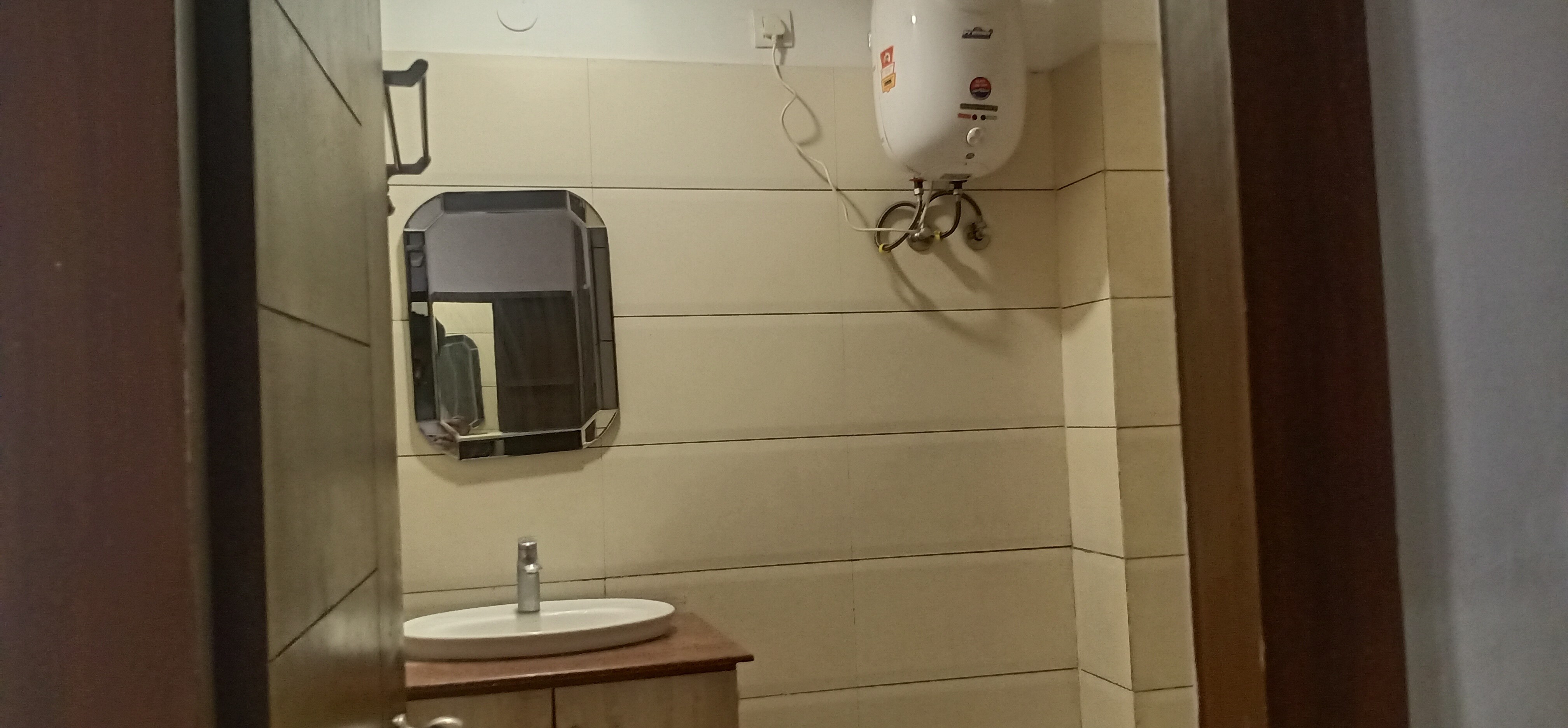 Hotel Invitation Grand - Tap to explore photos