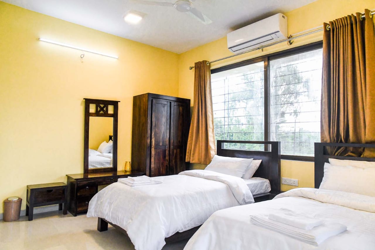 STATUS HOMEAWAY SERVICE APARTMENTS - Tap to explore photos