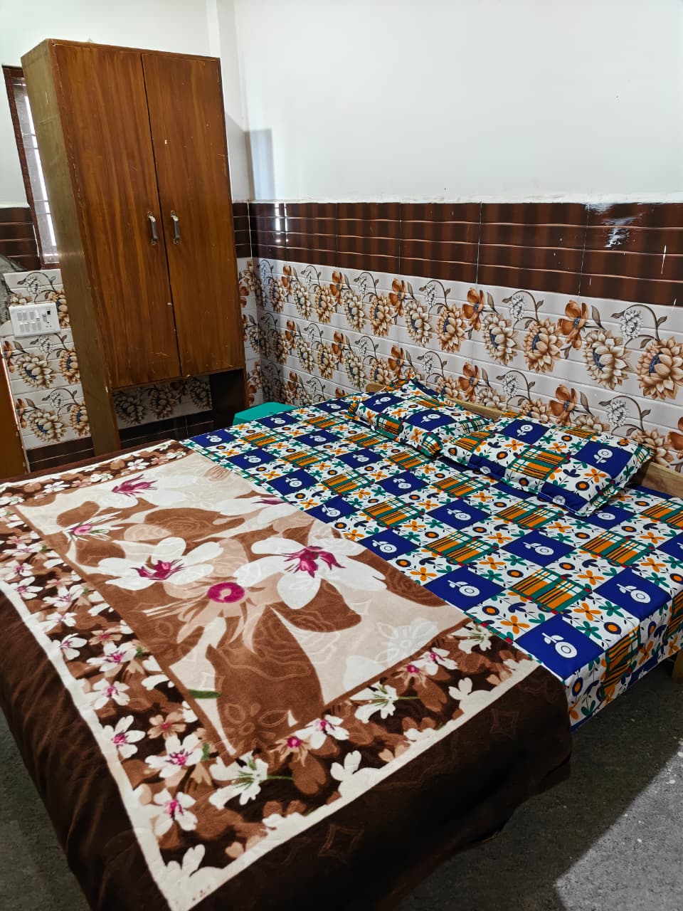 Shree Govindballabh Homestay - Tap to explore photos