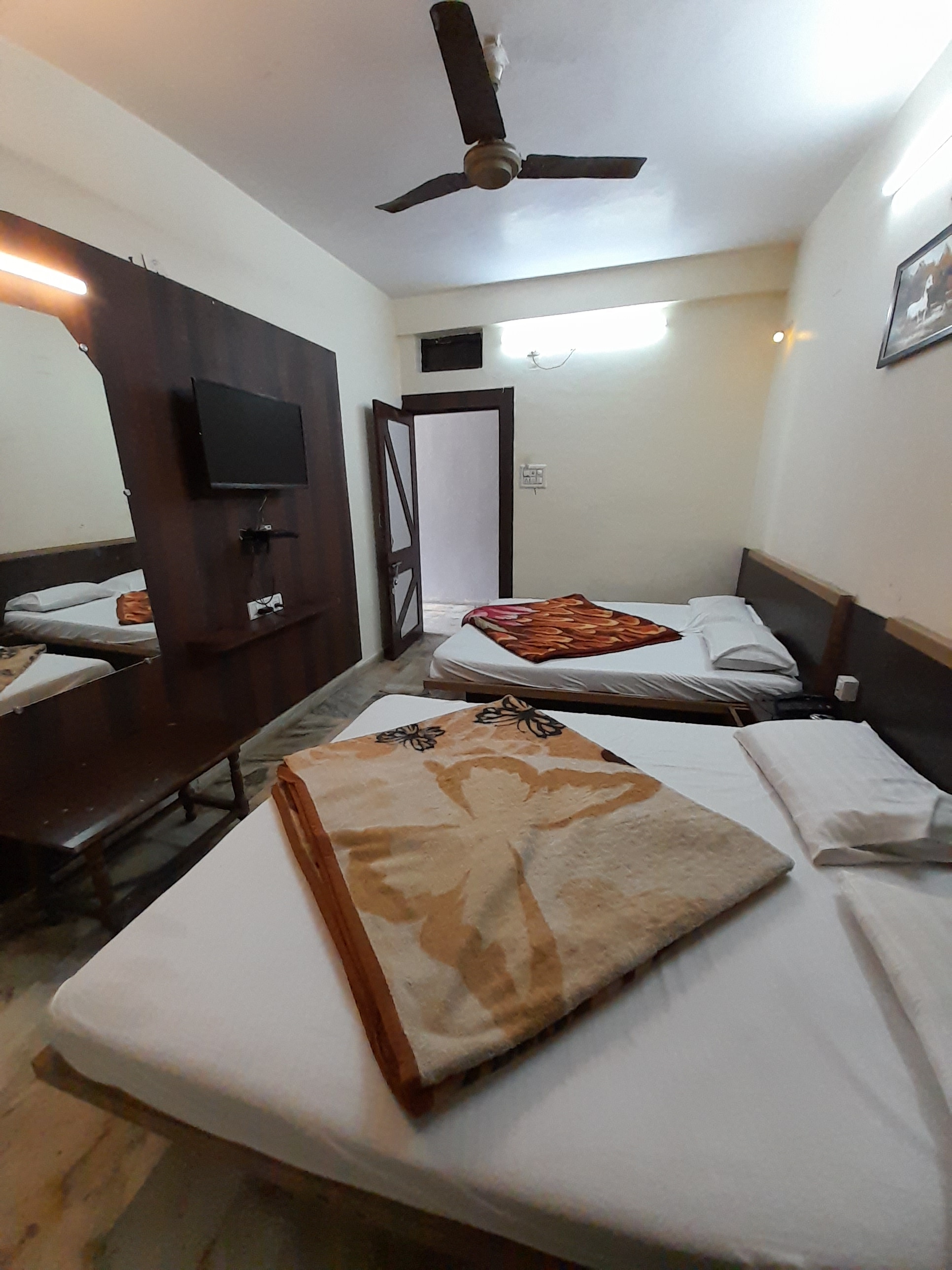 Hotel Radhika Palace - Tap to explore photos