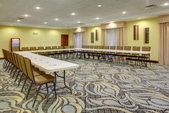 Holiday Inn Express Hotel & Suites Cross Lanes