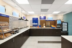 Holiday Inn Express & Suites ATLANTA - TUCKER NORTHLAKE