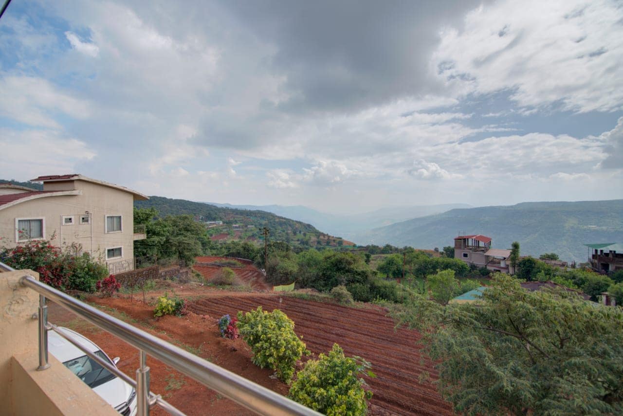 Hotel Aarohi Residency - Tap to explore photos