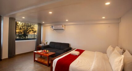 Akanta Cherai Beach Resort Room Type - Superior Sea View Room