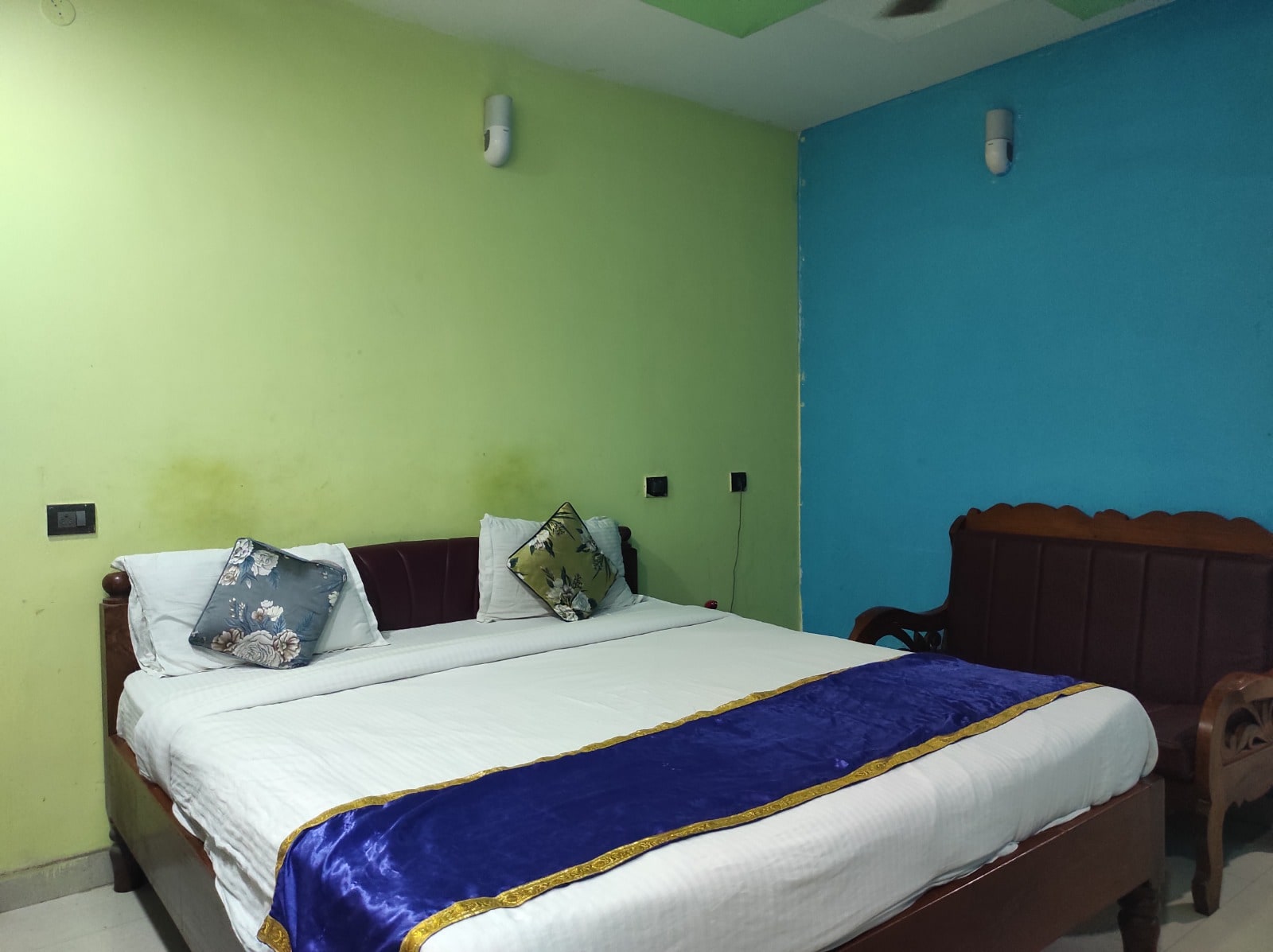 Manikanta Residency | Near Airport - Tap to explore photos