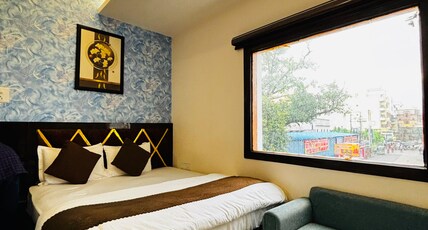 D C Grand Room Type - Super Deluxe Double Bed Room