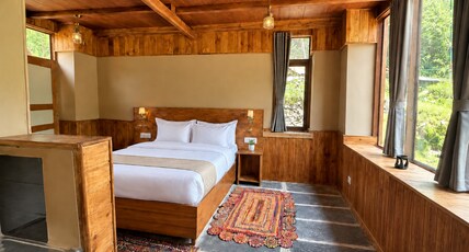Moksha Meadows - By The River with Open Jacuzzi Room Type - Mudhouse Cottage 1