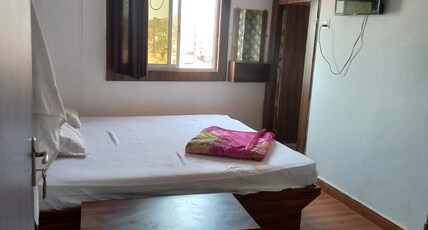 Hotel Singroul Palace & Restaurant Room Type - Bedroom 1