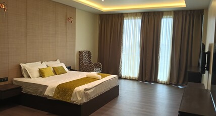 Borbon Hotel & Restaurant Room Type - Deluxe Double Bed