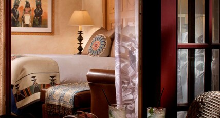 Hilton Santa Fe Buffalo Thunder Room Type - 1 KING WITH BALCONY