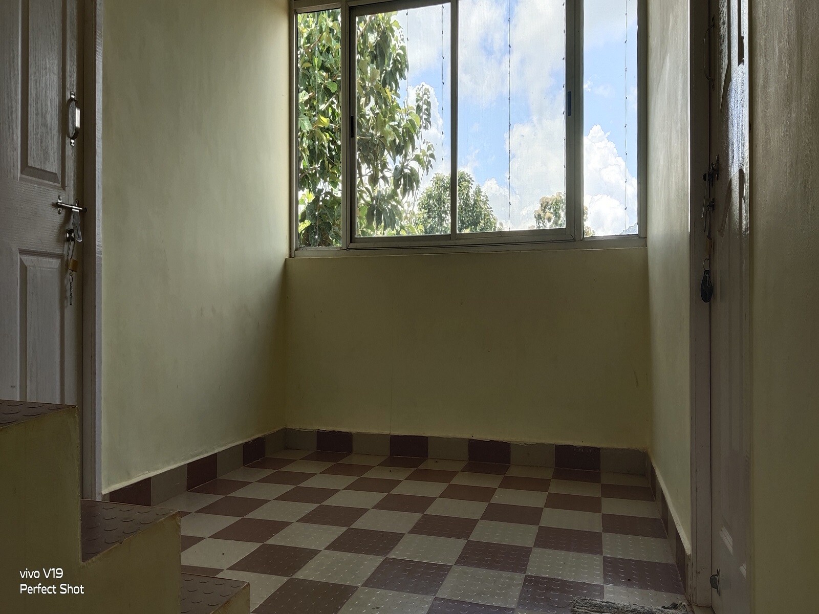 Glass House Resort - Yelagiri - Tap to explore photos