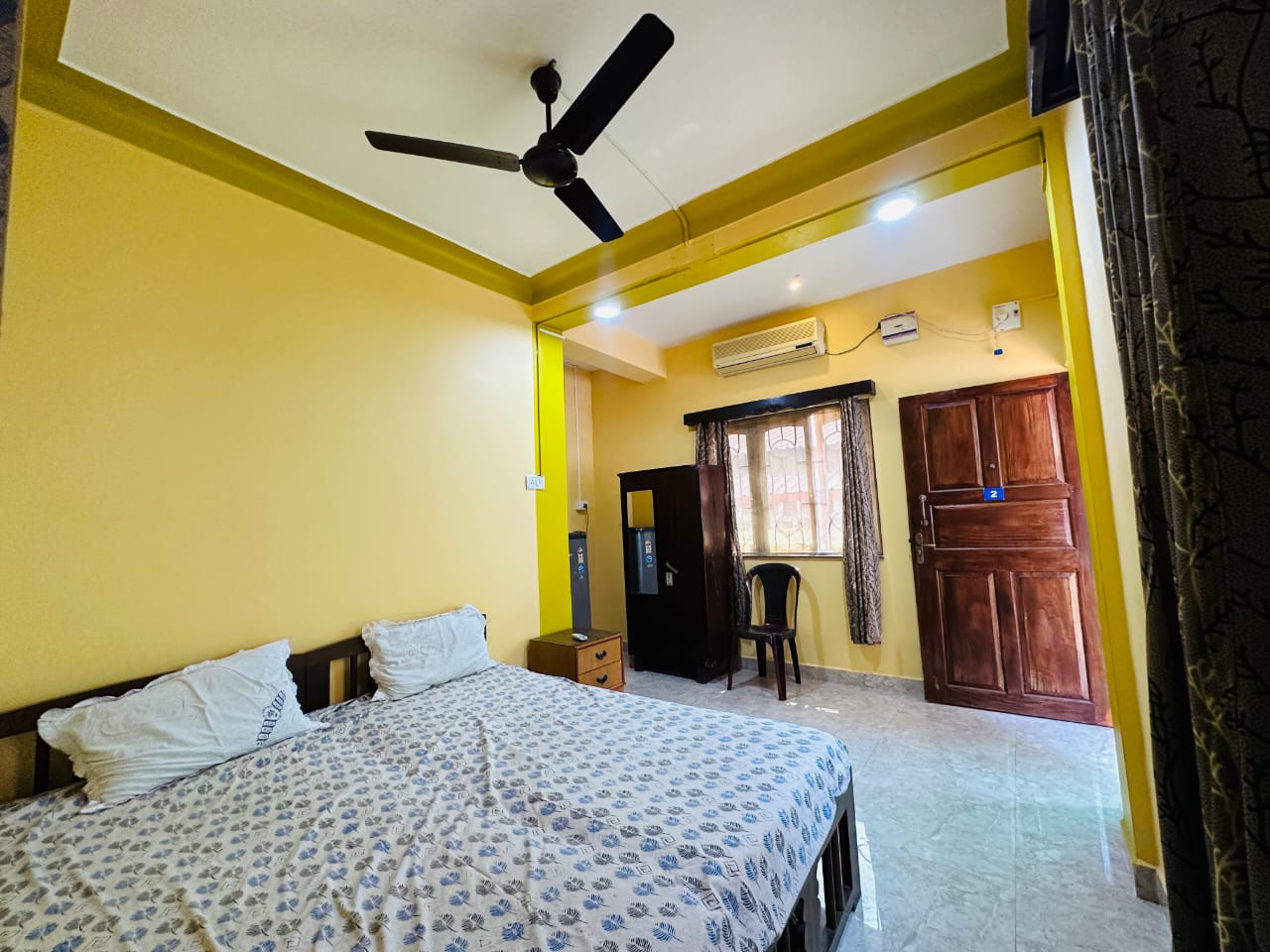 Angies Guest House in Calangute - Tap to explore photos