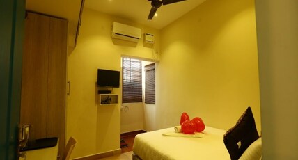 Hotel Zingle Stay Airport Room Type - Superior Room AC