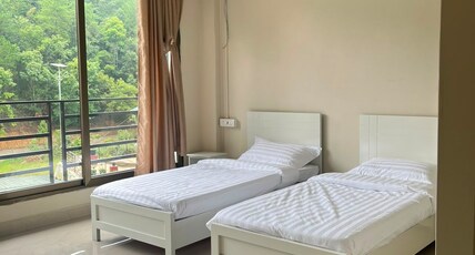 Hotel Paradise Room Type - Twin Bed Room