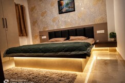 UrbanBliss Harmony Cozy Luxury 1BHK couple frndly