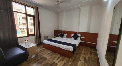 Hotel New Blue Sapphire Room Type - Superior Double Bed Room